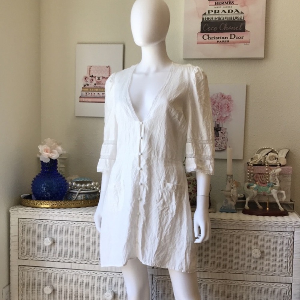 Reformation Eloise 100% linen button front dress white color size 10
